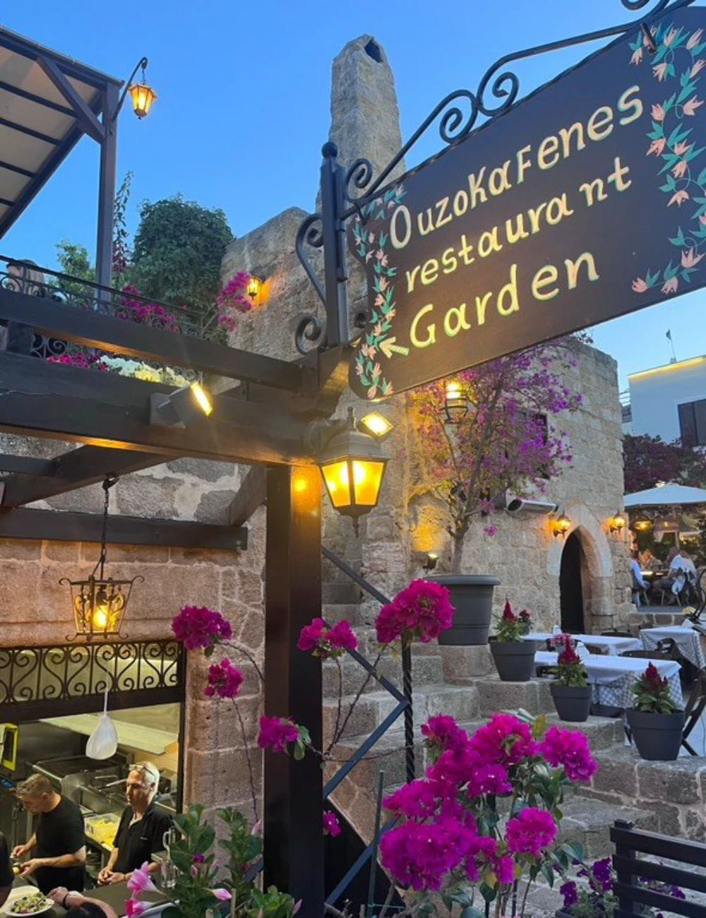 494357653_1242716747194604_5879759382183210902_n_14_1000x1300